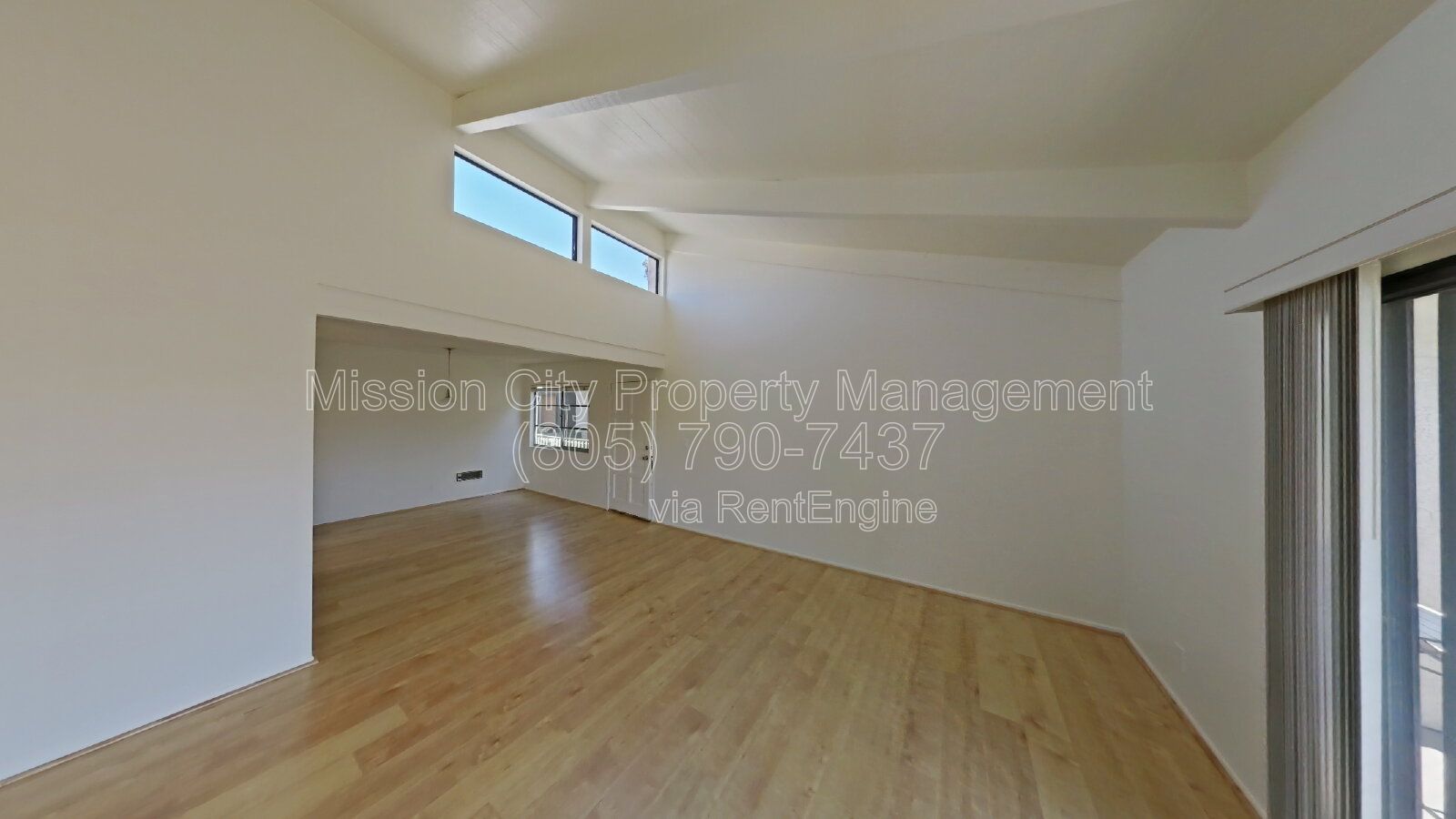 Upstair Corner Unit -  1 Bead Condo with Huge Balcony Overlooking Pool property image