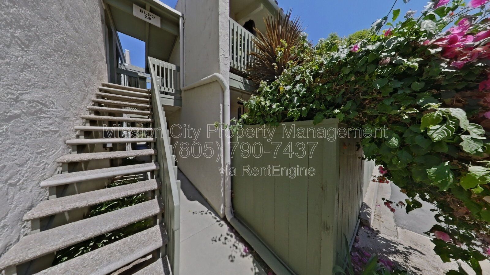 Upstair Corner Unit -  1 Bead Condo with Huge Balcony Overlooking Pool property image
