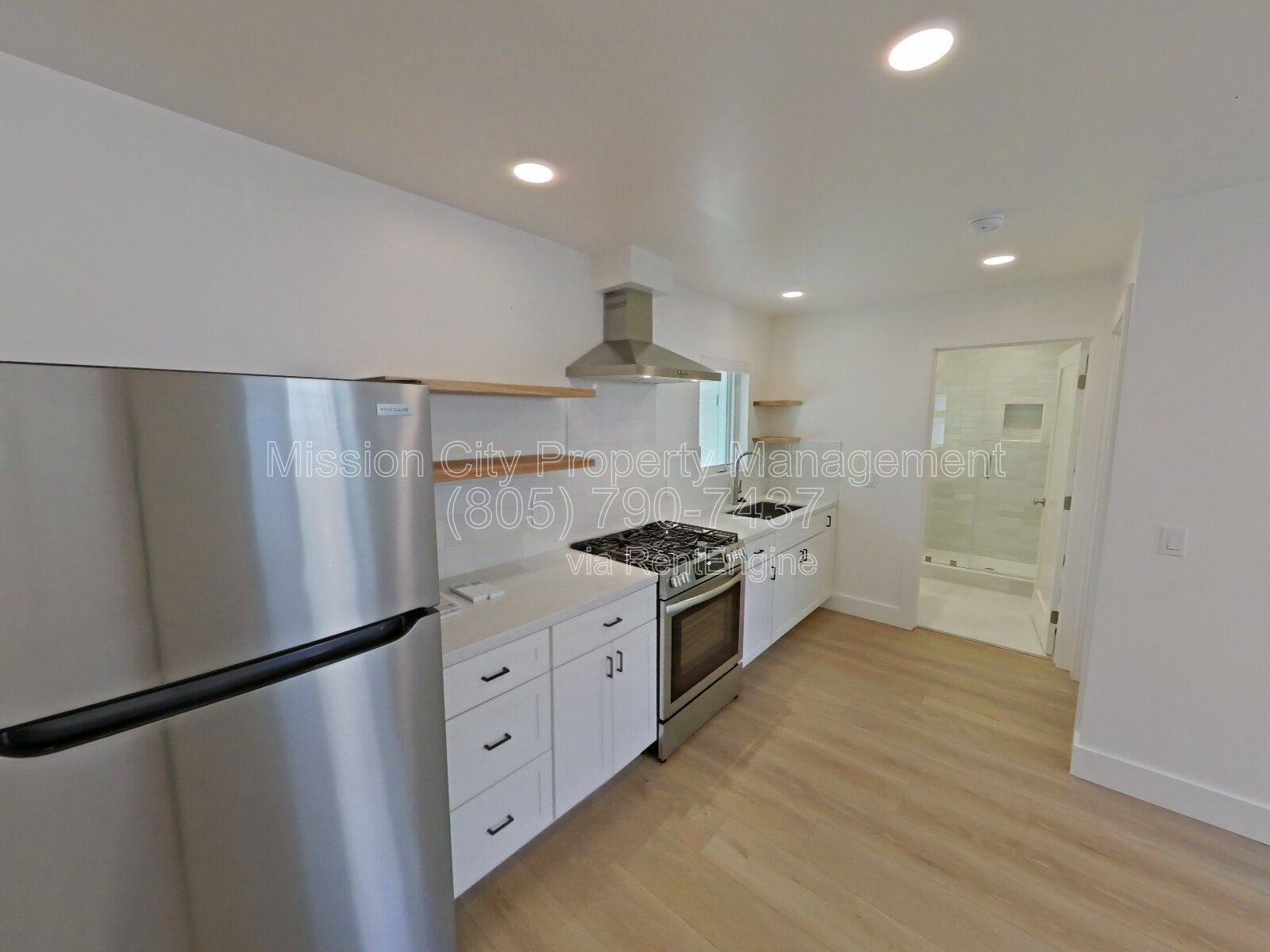 Brand New Downtown ADU | 1BD/1BA with Central AC, In-Unit W/D & Private Entry Patio property image