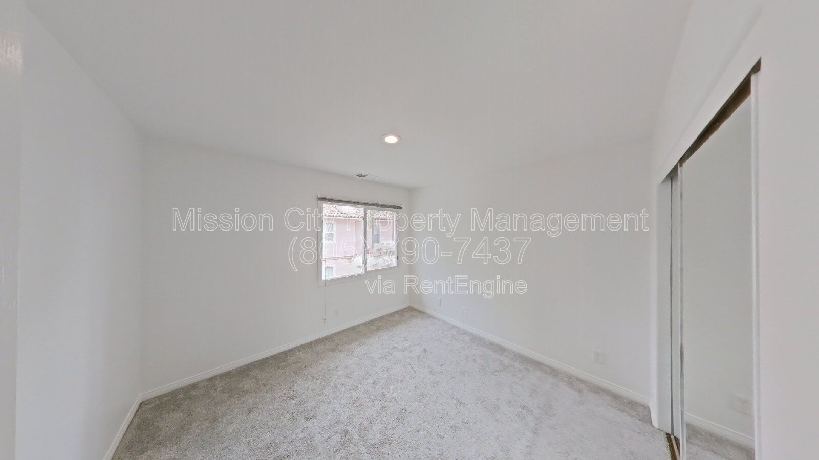 Upstairs Condo with Private Laundry – Minutes from the Best of the Mesa! property image