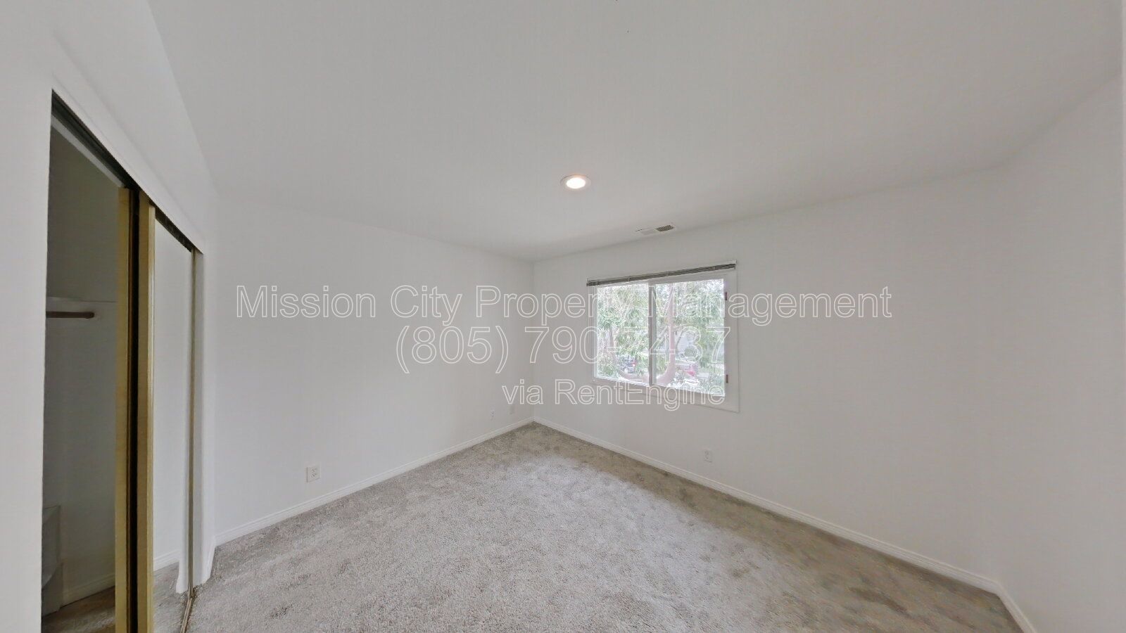Upstairs Condo with Private Laundry – Minutes from the Best of the Mesa! property image