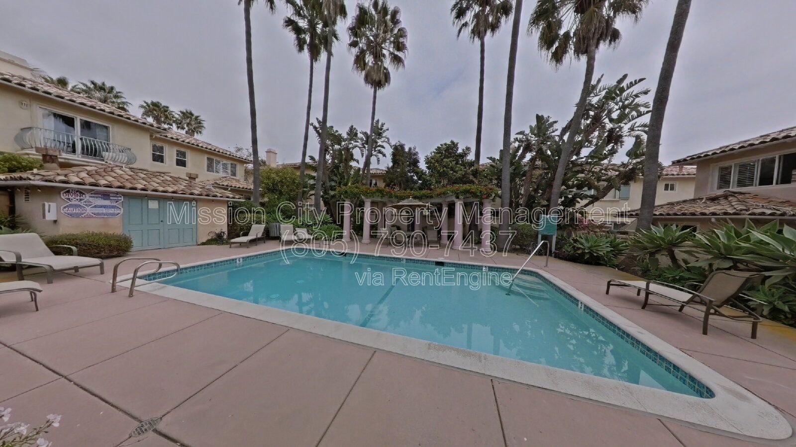 Upstairs Condo with Private Laundry – Minutes from the Best of the Mesa! property image