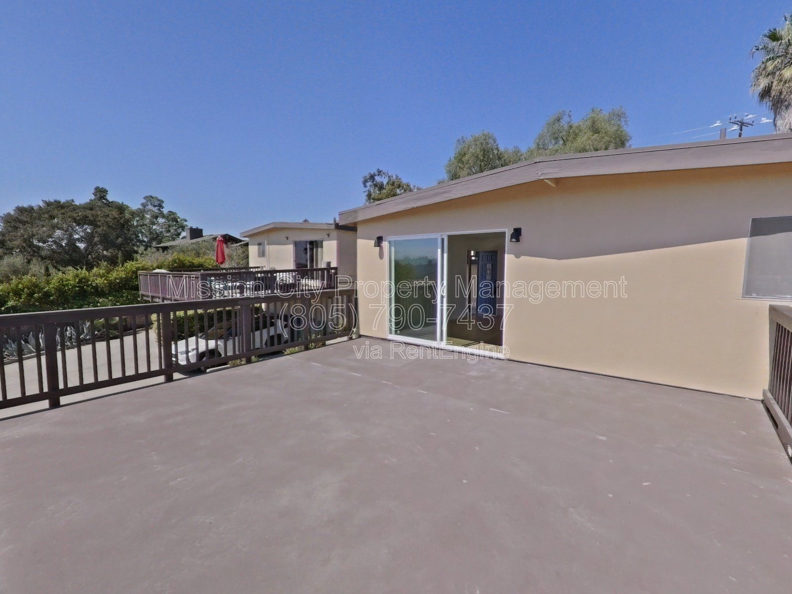 Stunning Lower 3-Bedroom Riviera Unit with Panoramic Deck Views and Modern Upgrades property image