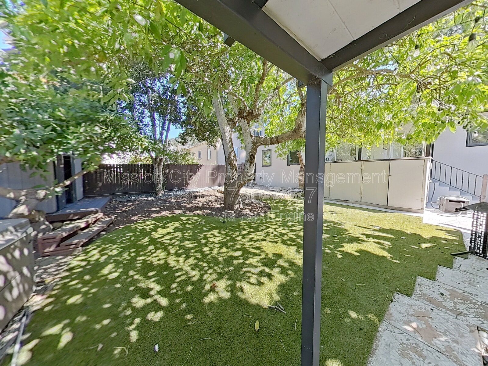 Bright Westside Bungalow with Hardwood Floors & a Big Private Yard | 2BD/1BA property image