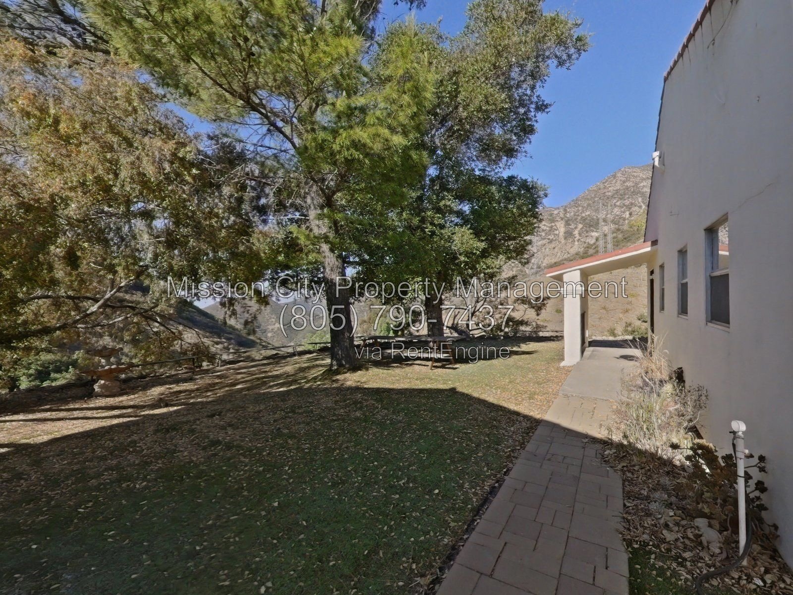 Toro Canyon's Serene Escape: Embrace Pet-Friendly + AC w/ Living with Optional Garages! property image