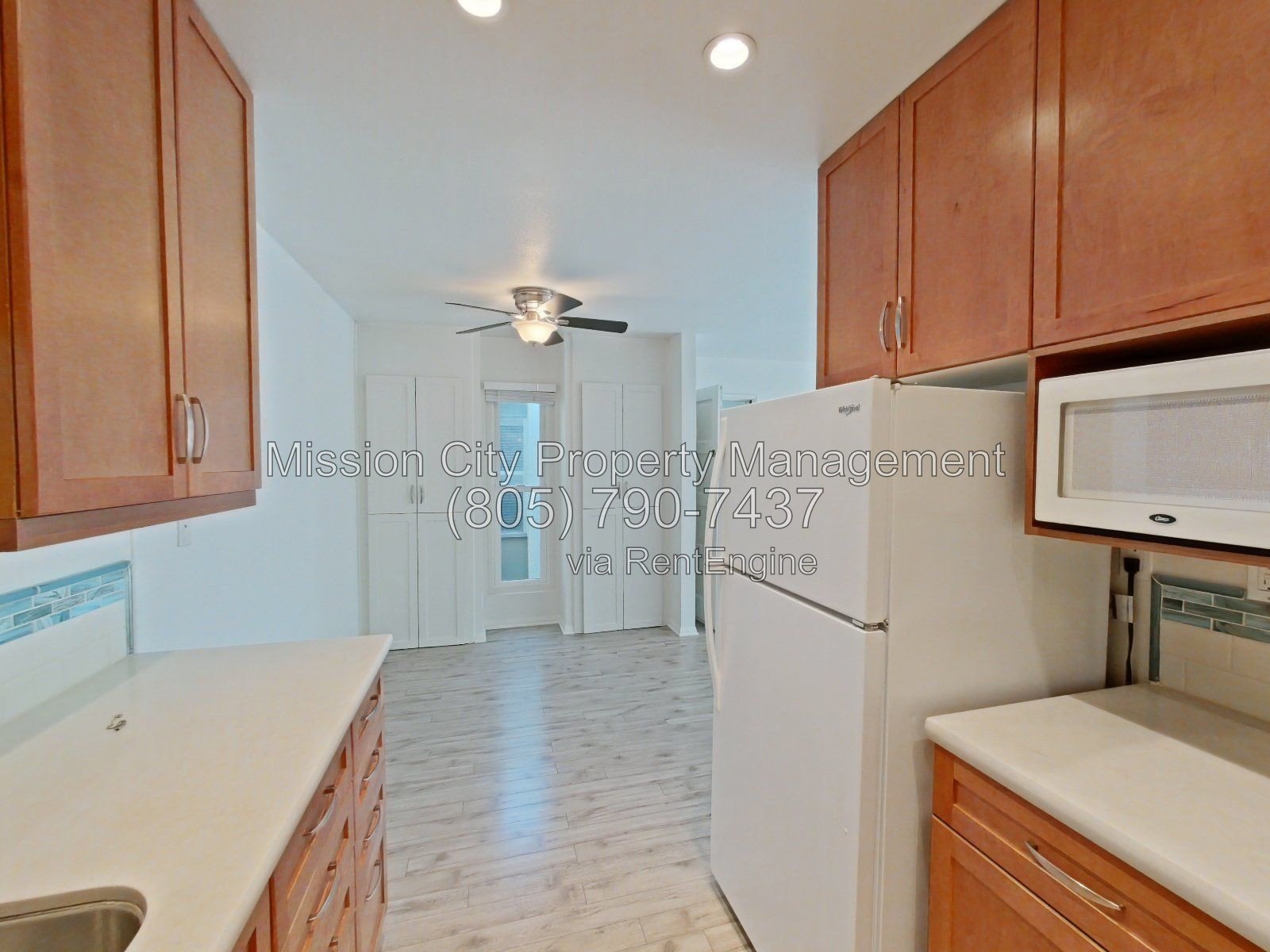 Bright and Comfortable 1 Bed./ 1 Bath Upstairs Goleta Condo property image