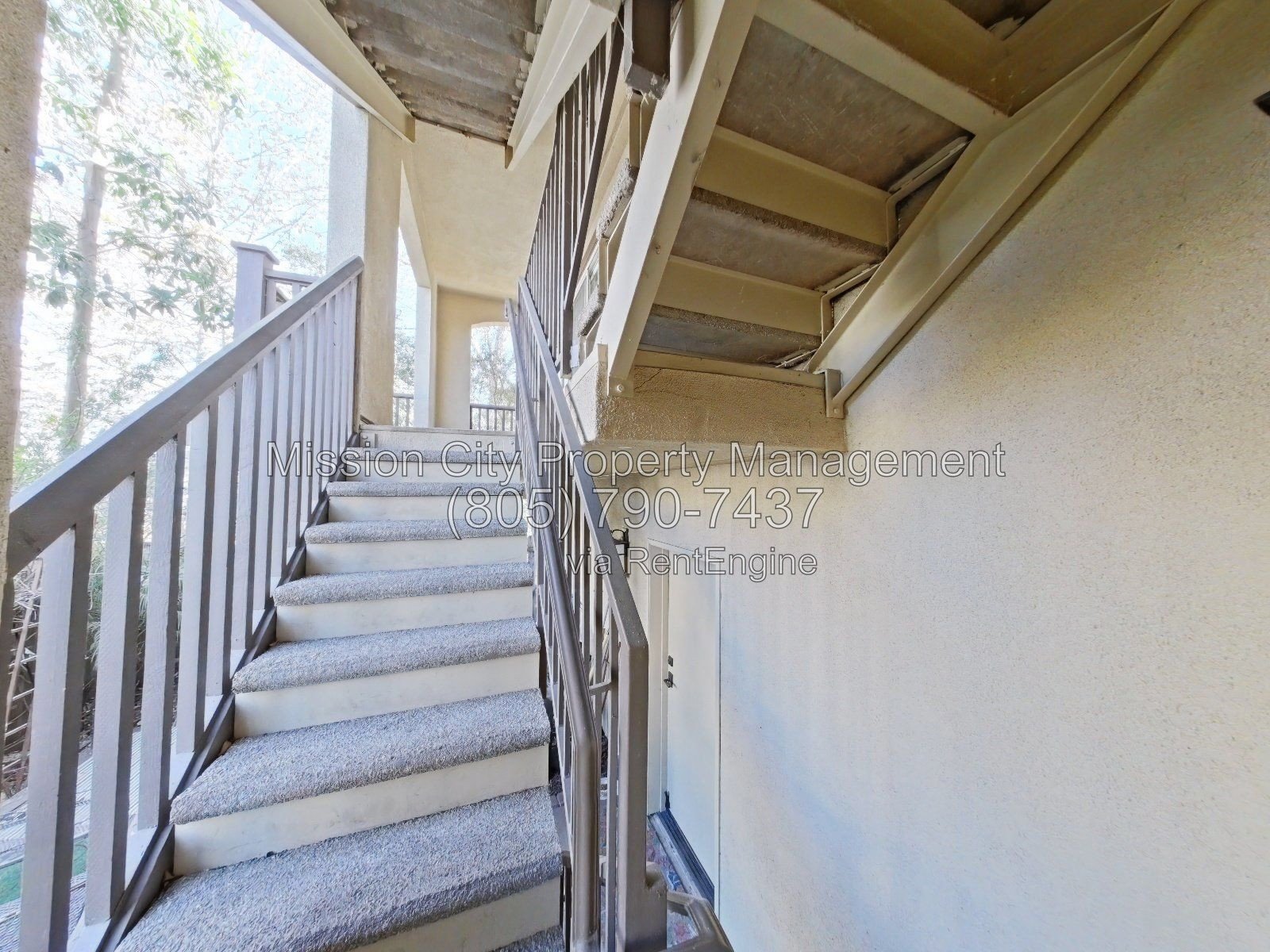 Spacious 3-Bedroom Townhome with Fireplace and 2-Car Garage – Don’t Miss Out! property image