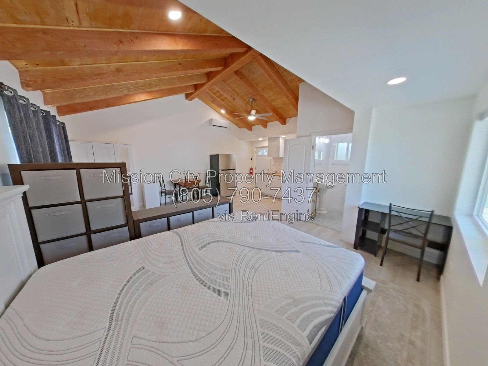 Newly Built Studio ADU – Vaulted Ceilings, Private Patio property image