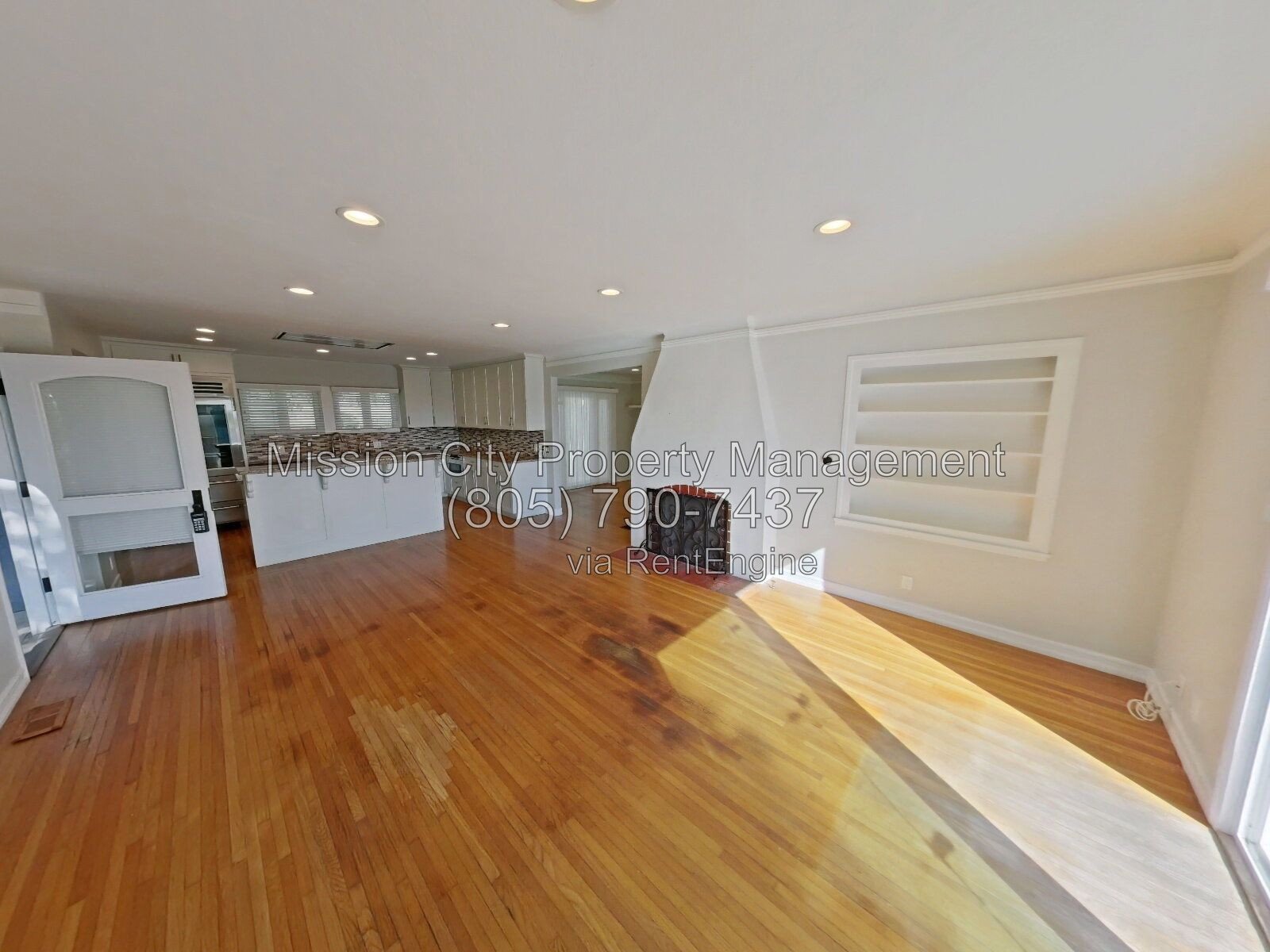 3 Bed / 2.5 Bath - East Side Hillside Home with Ocean Views and Central AC! property image