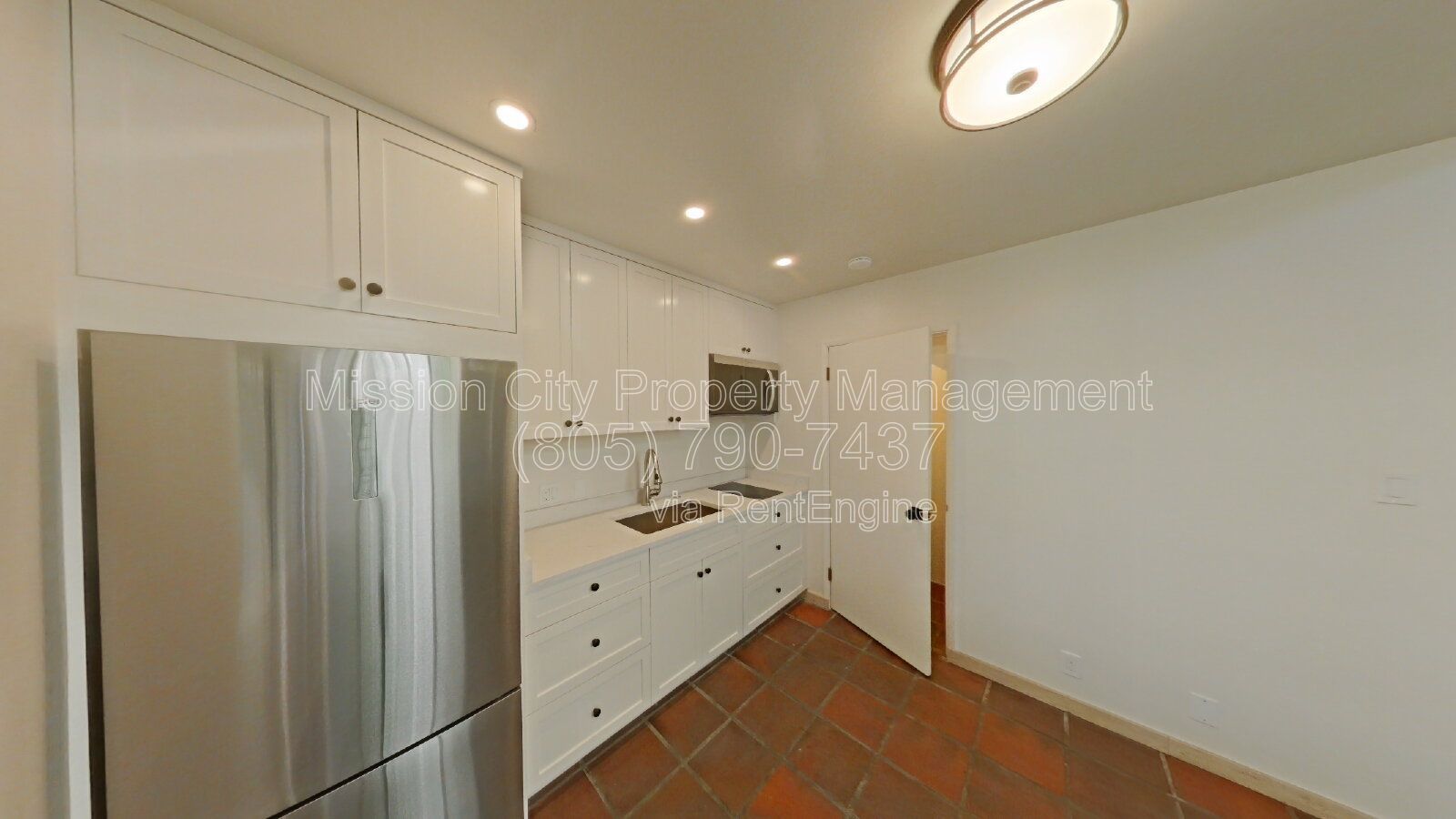 Airy 1BR Loft in Santa Barbara | Parking + On-Site Laundry Included property image